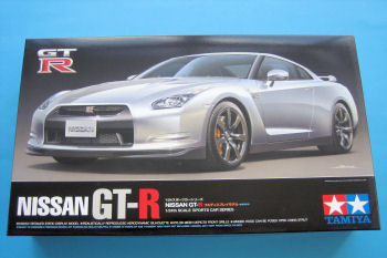 NISSAN GT-R